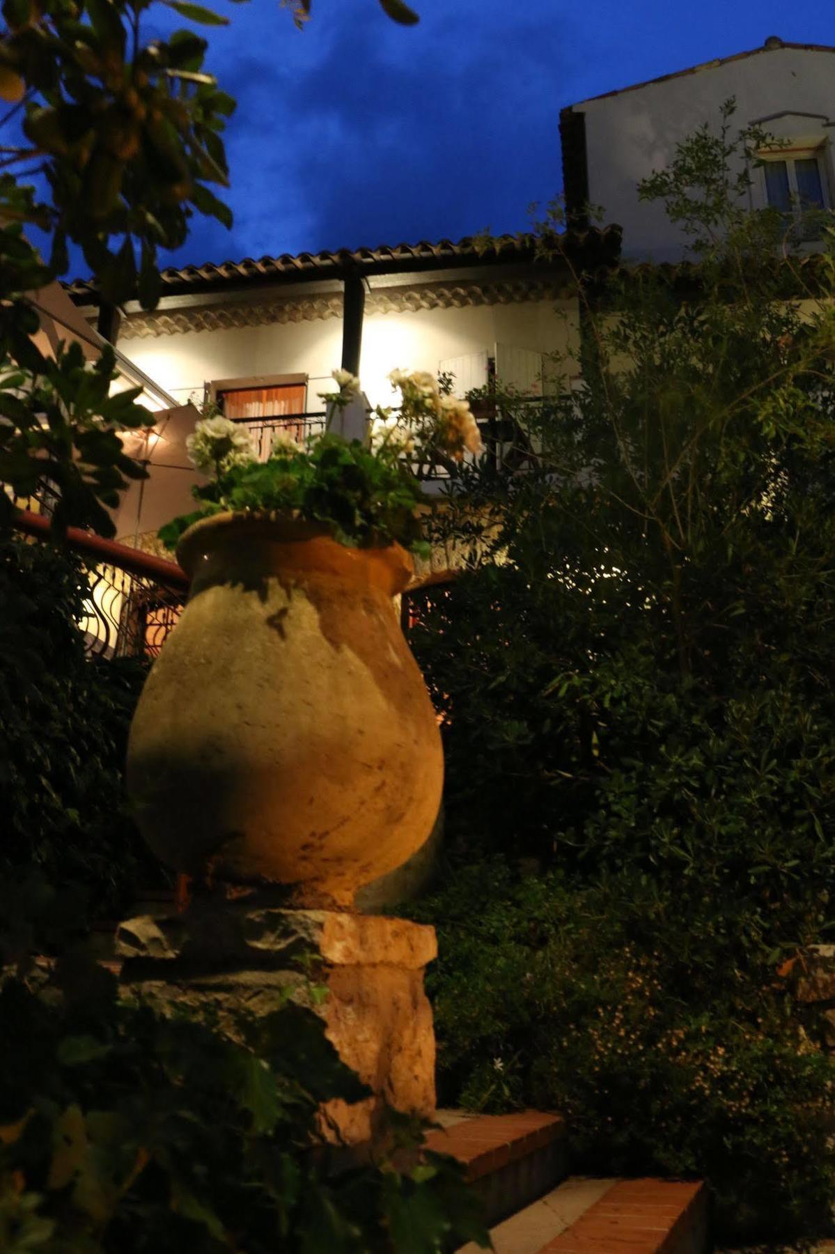Auberge De La Madone Peillon Luaran gambar