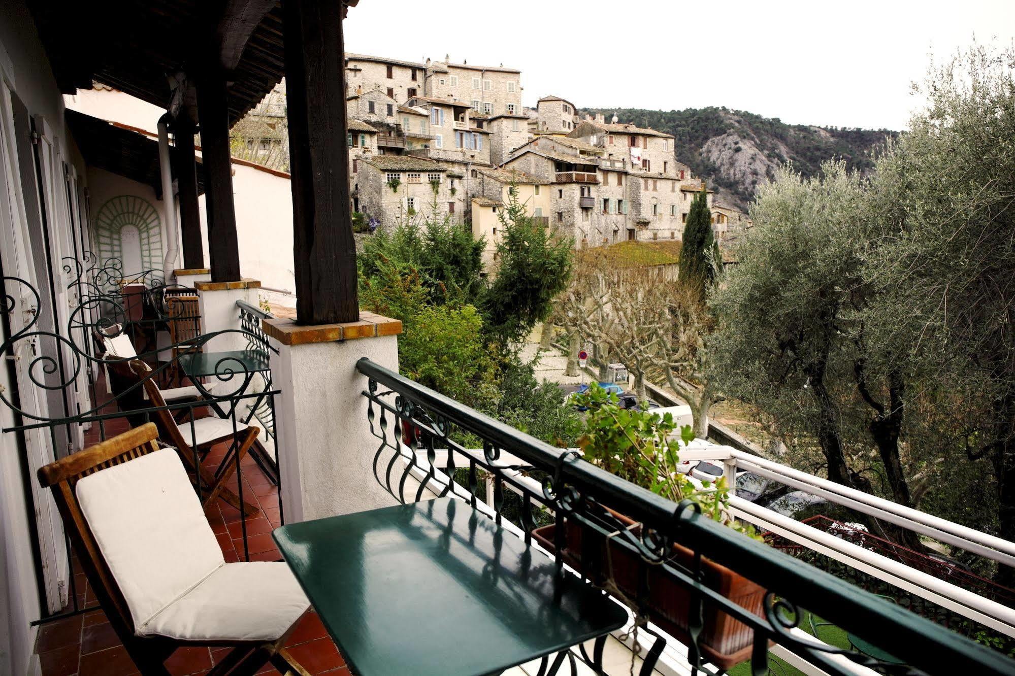 Auberge De La Madone Peillon Luaran gambar